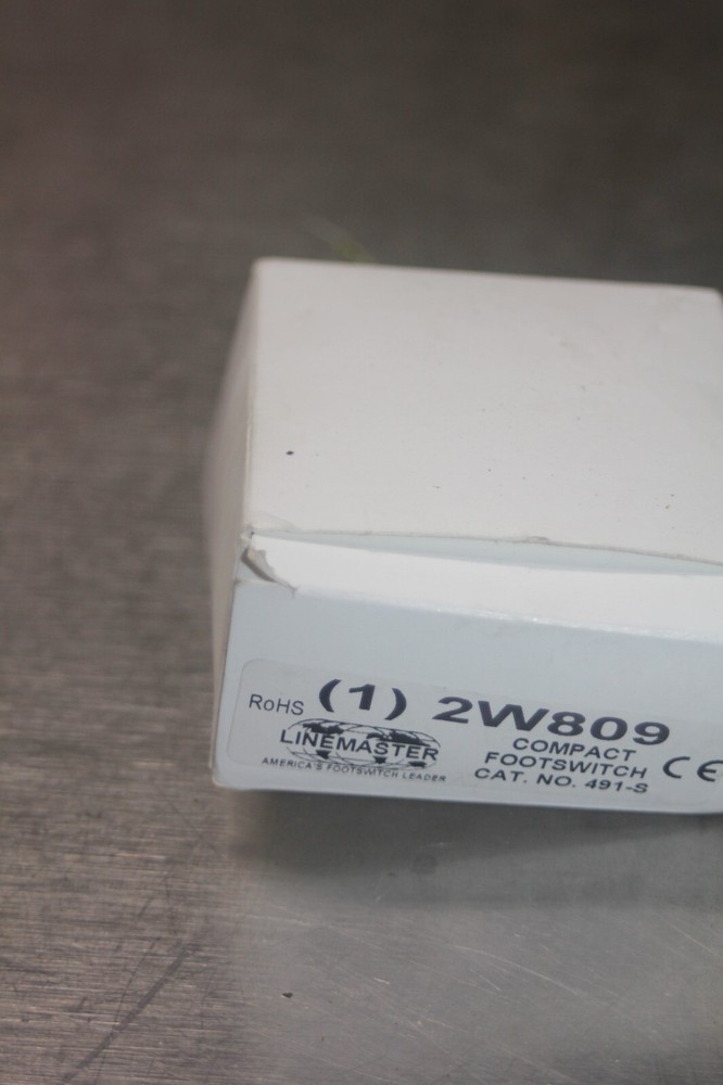 Line master Compact Foot Switch 491-S