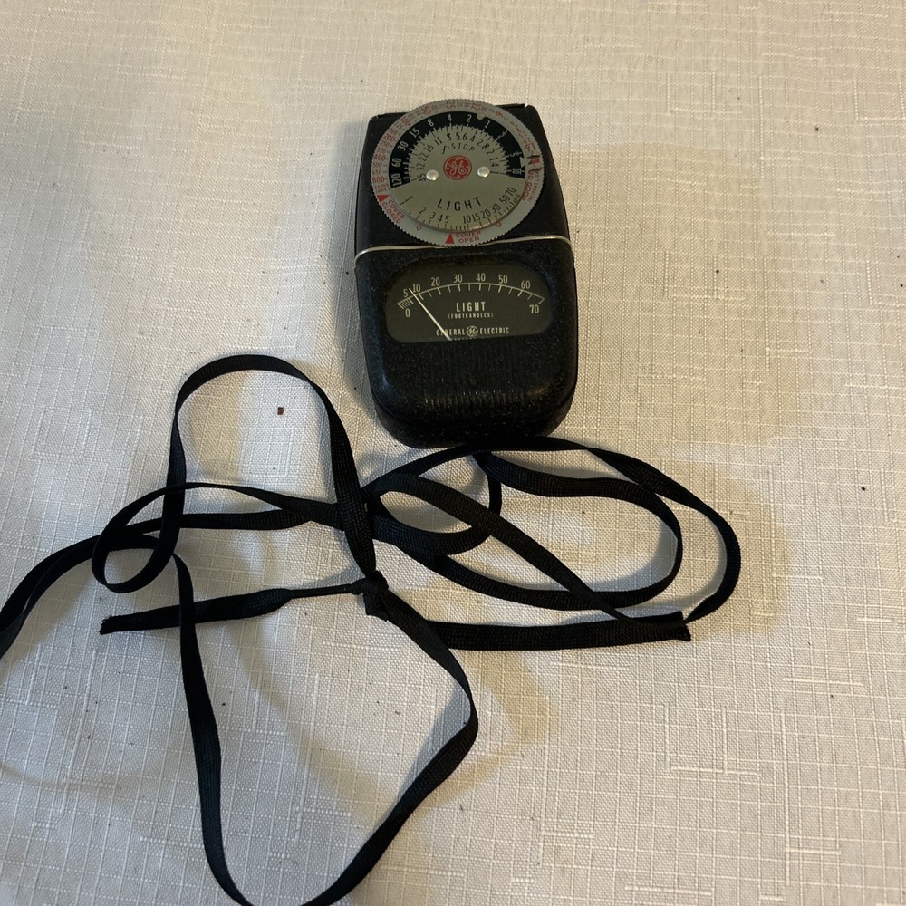 General Electric DW-68 Exposure (Light) Meter   Vintage 💡📷🎥