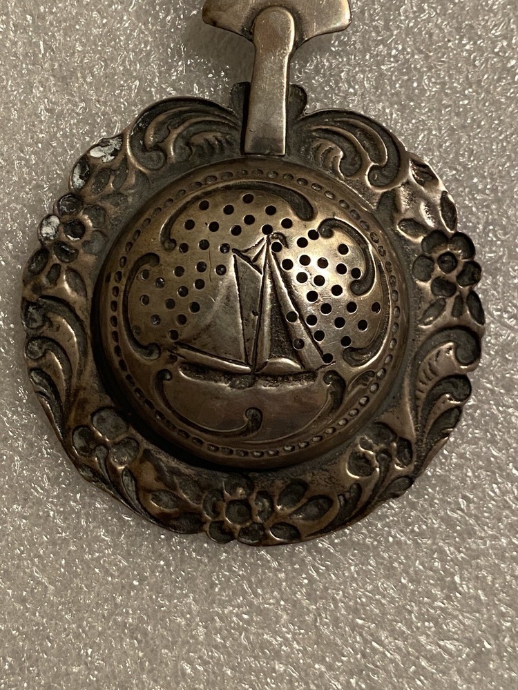 Very Fine Dutch Silver Hallmarked Repousse Tea Strainer Figural Sailing Ships
