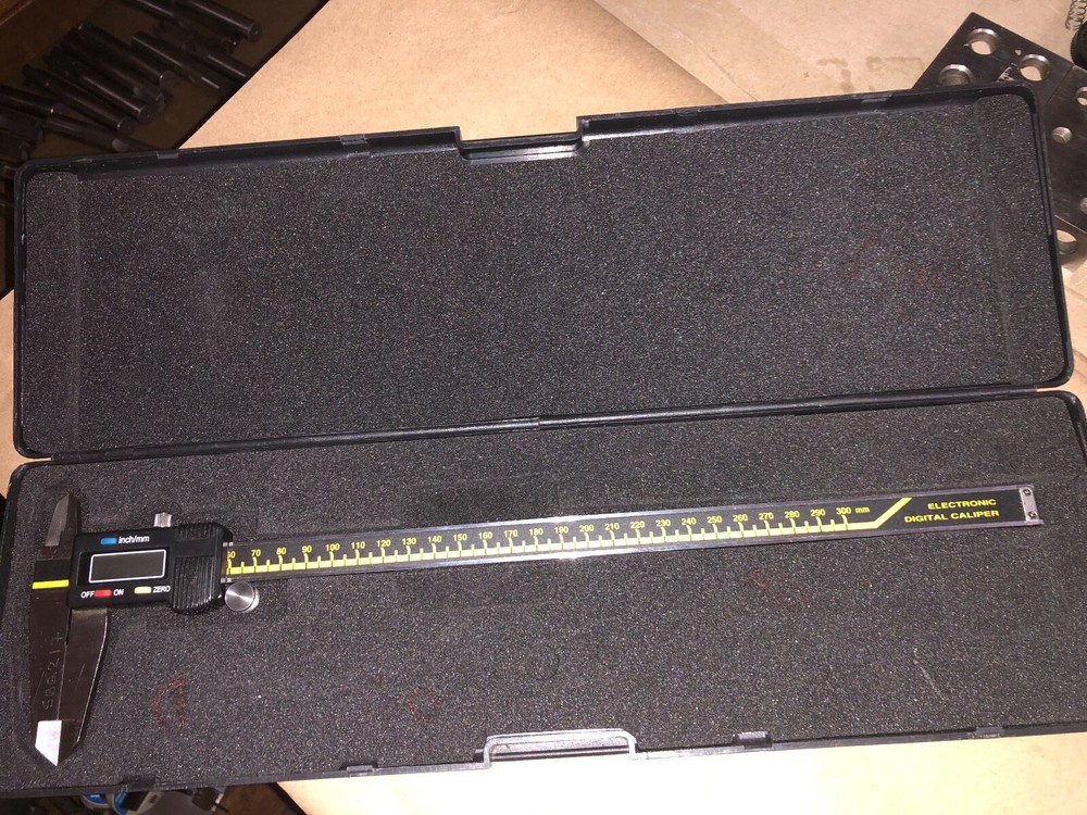 ELECTRONIC DIGITAL CALIPER 0-300MM INCH & MM