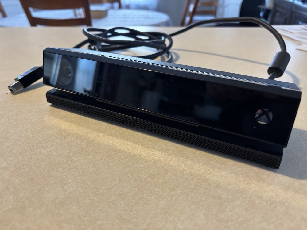 Kinect for Xbox One - Model 1520 - Motion Sensor Bar Camera Connect