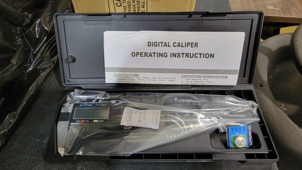Set of two unknown electronic digital caliper