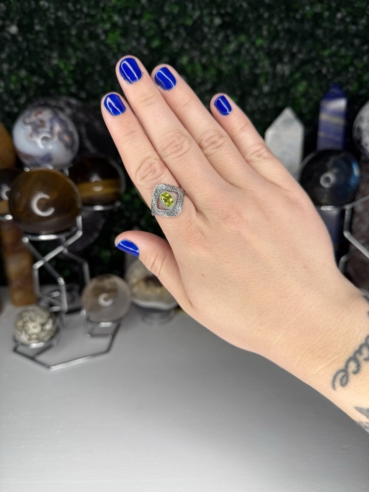 Peridot Third Eye Ring | Crystal Jewelry, Adjustable, 925 Silver