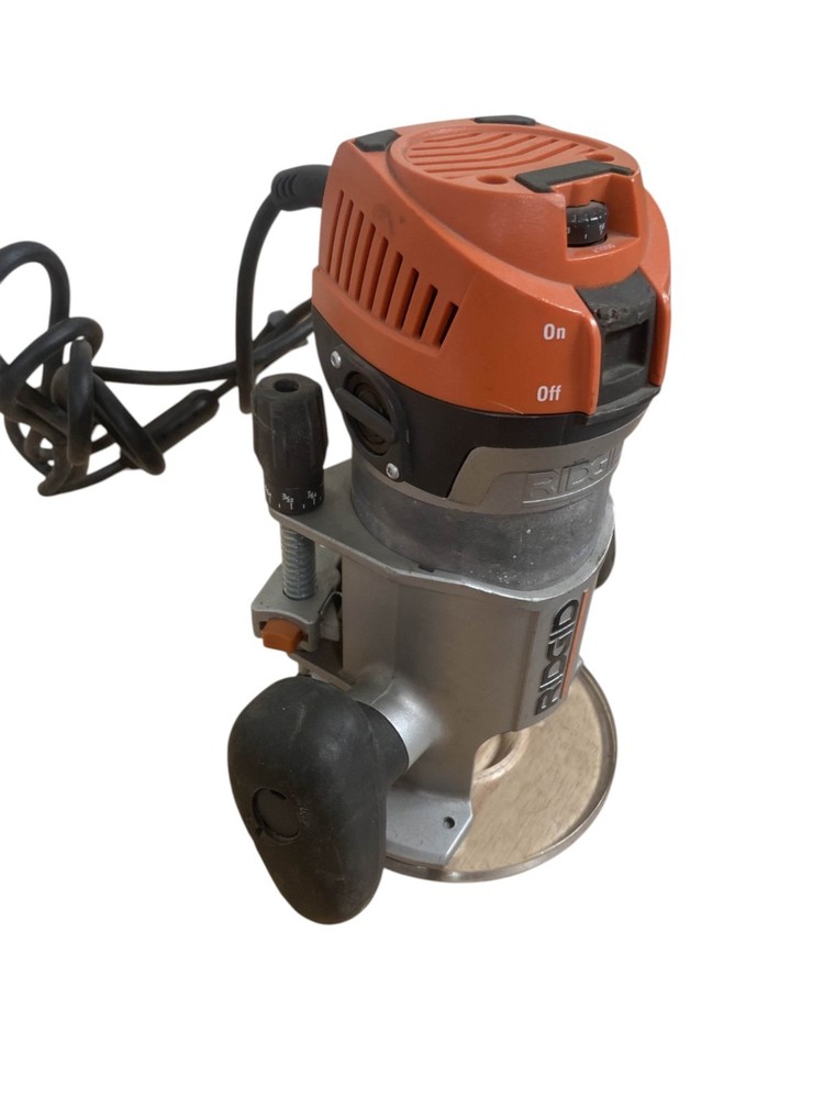 Ridgid R2901 Router with R2911 Base (Read Description)