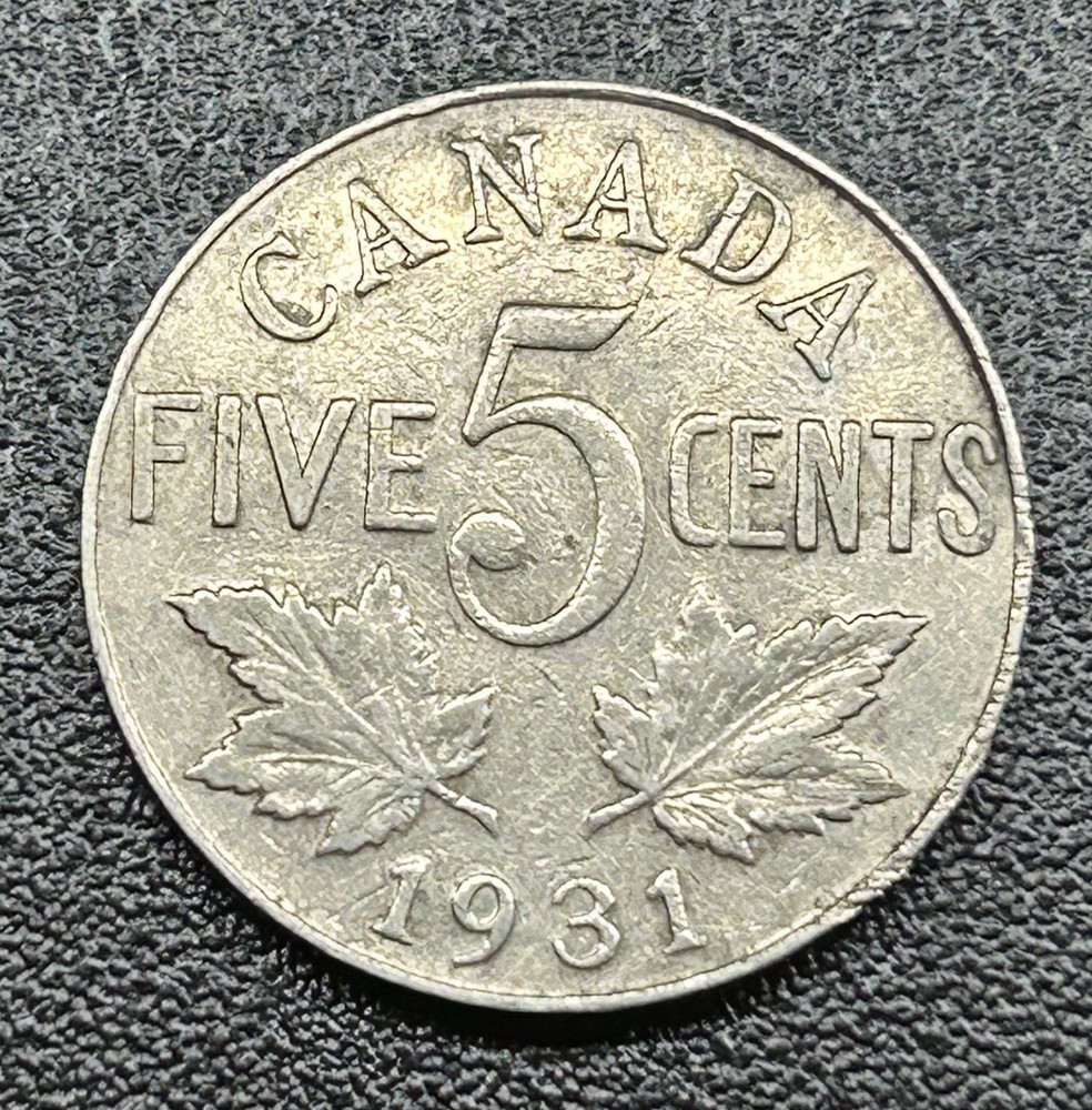 1931- Canada -George V - 5 Cent coin - Nice #099
