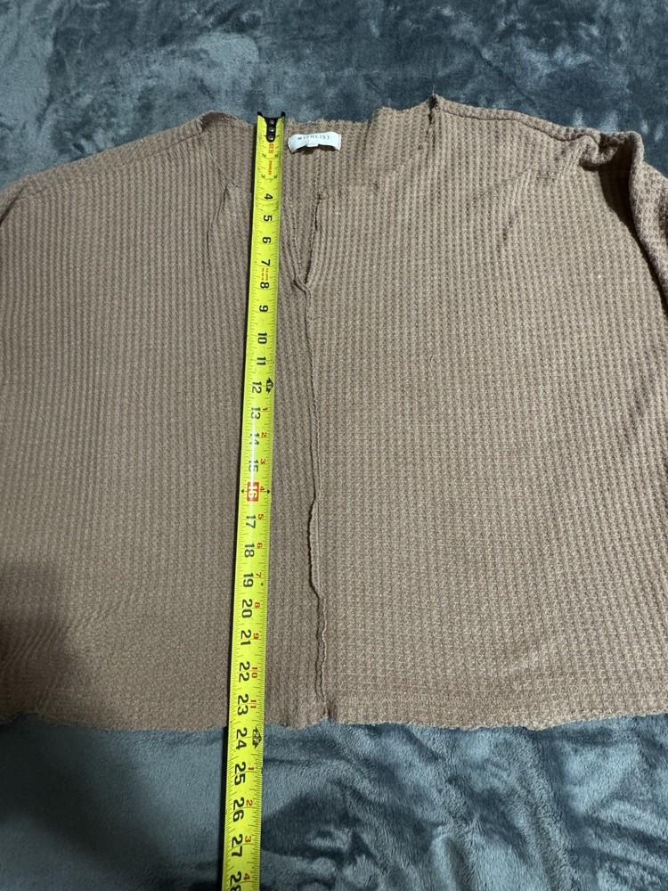 Wishlist Oversized M/L Tan Waffle Knit Sweater