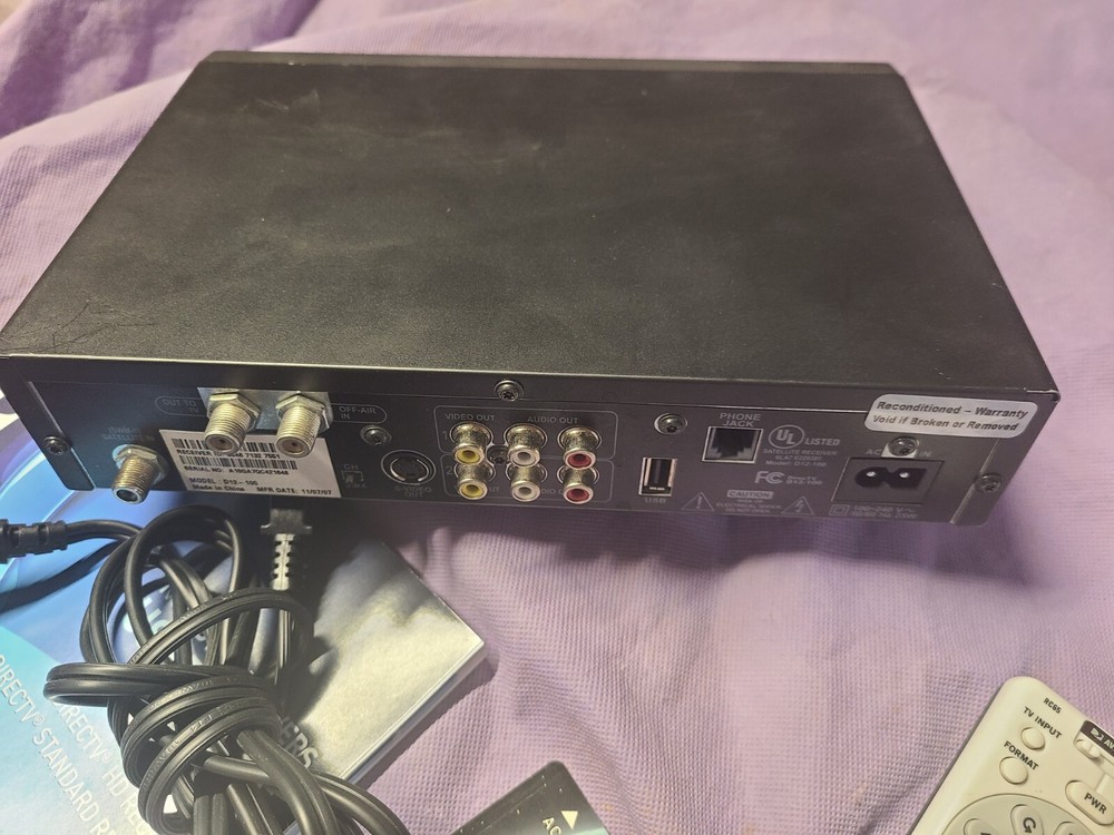 DirecTV D12-100 Satellite Receiver Cable Box (untested with direct card)