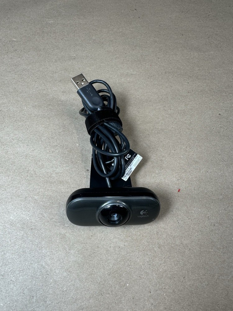 Logitech C210 Web Cam USB virtual Skype Webcam Facebook Webcam USB C210 Logitech