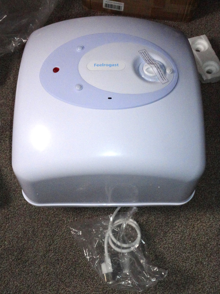 Feelrogast Electric Tank Water Heater 8 Gallon 120V 1500W RV, Kitchen **NEW