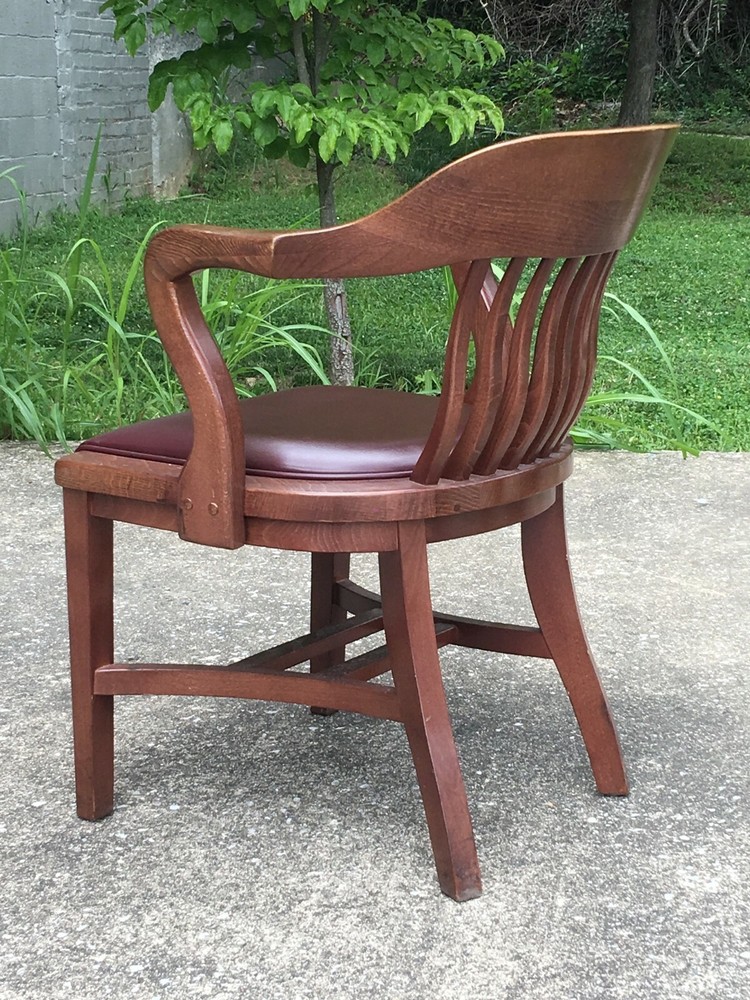 Jury Chairs with padded seat, great condition