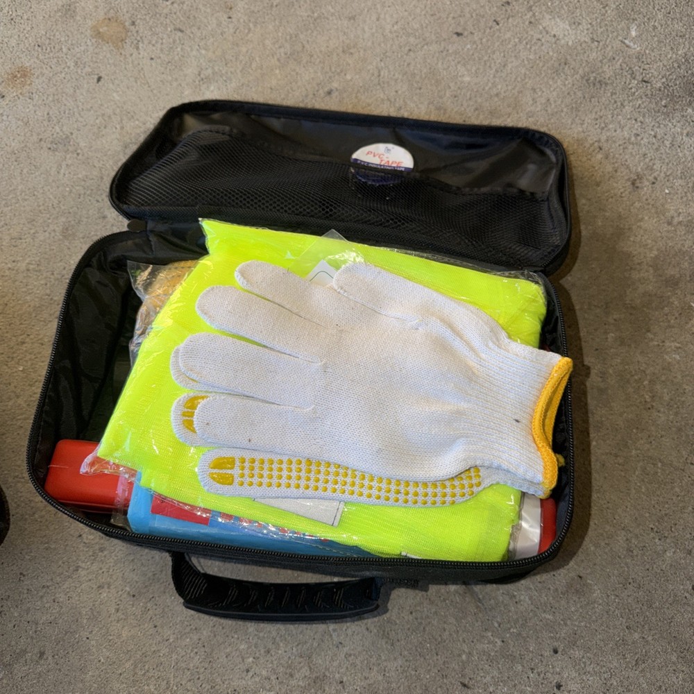 Wetbas Roadside Emergency Kit