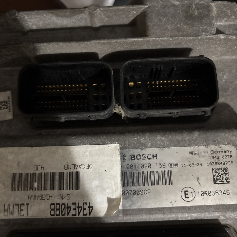 MaxxForce 13 Diesel Engine Control Module ECM ECU 3007009C2 Fit 2012