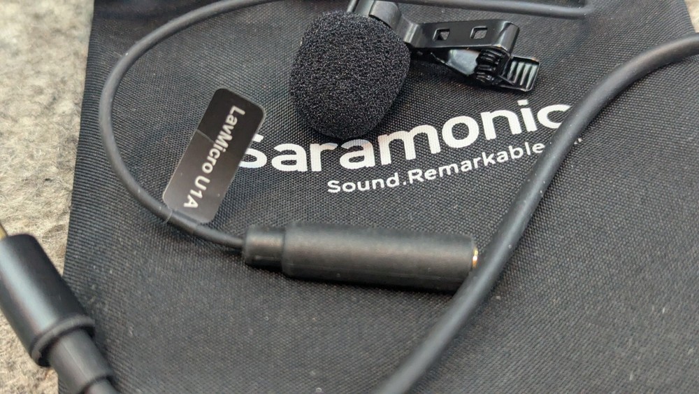 🔥New/Open Box🔥 Saramonic Lavalier Microphone for Apple Lightning Connection
