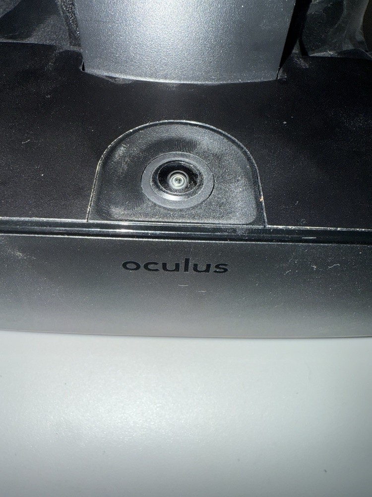 Oculus Lenovo VR Headsets Black with Controllers - WORKING!