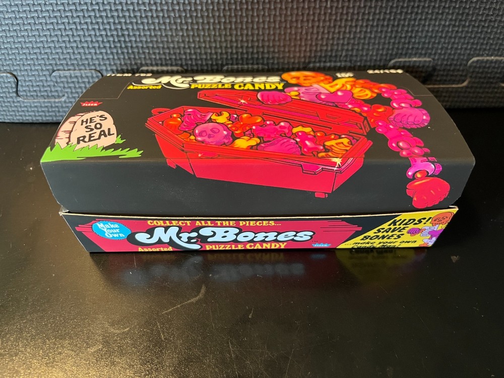 Mr Bones - Empty custom design display box
