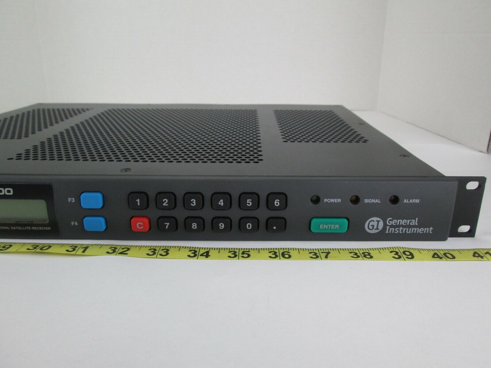 New GI General Instrument Magnitude SR-3200 Commercial Receiver Decoder w Manual