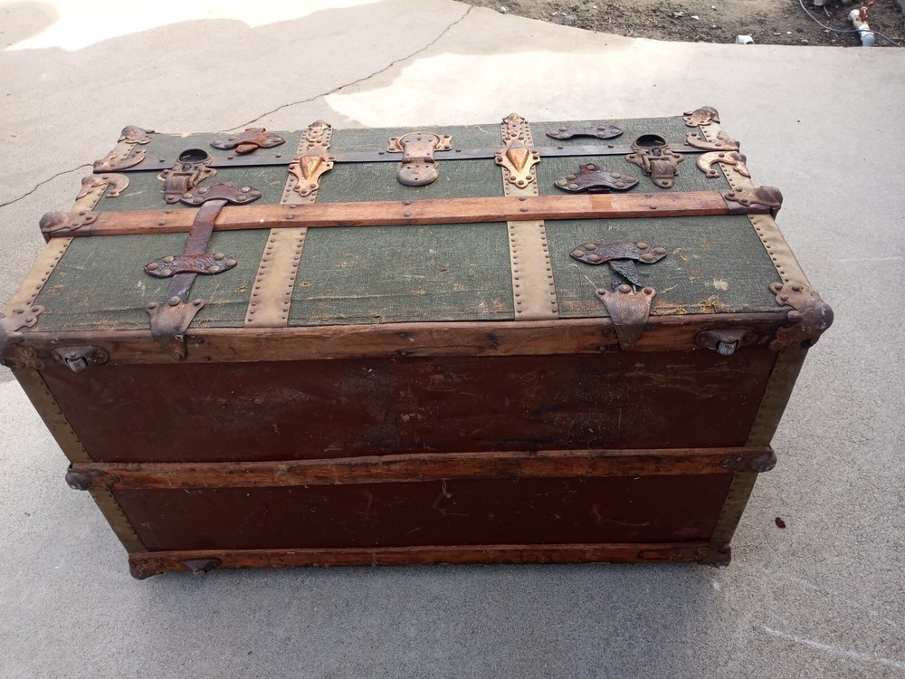 1920s Antique steamer Trunk