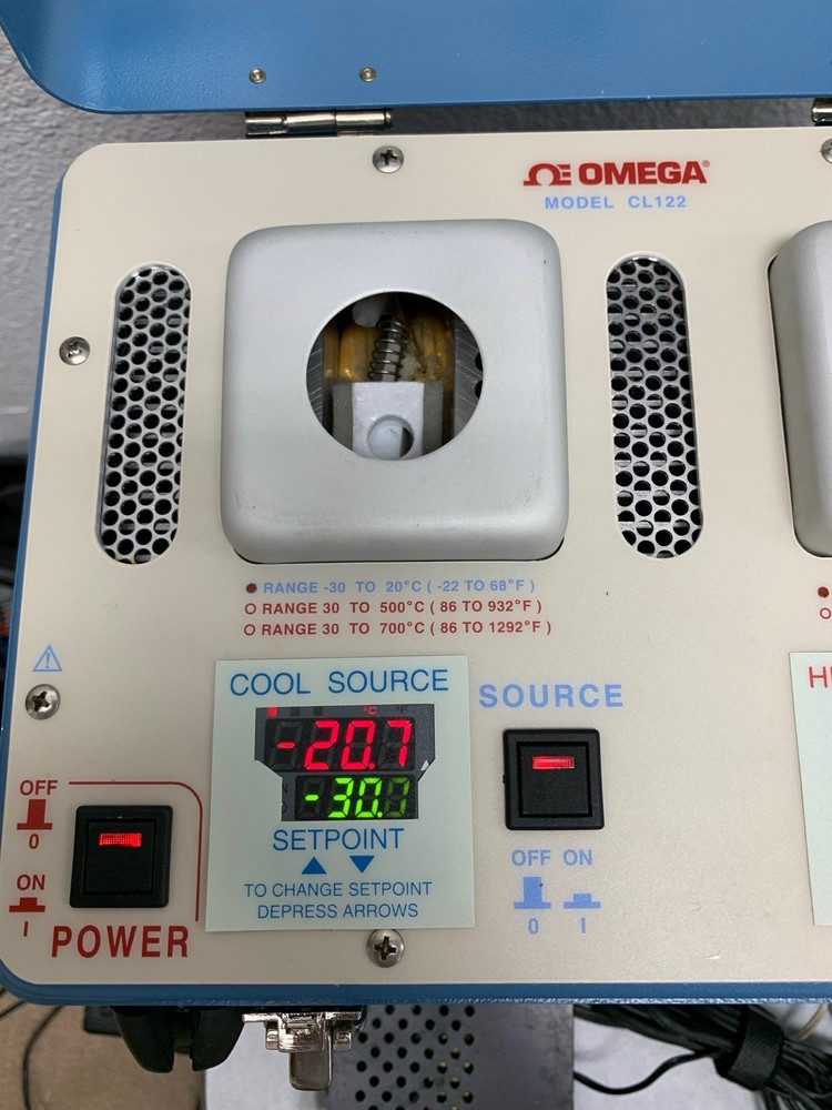 OMEGA CL122 Calibration Cool/Heat Source