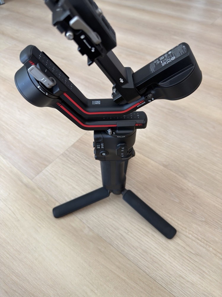 DJI Ronin RS 3 Gimbal Stabilizer