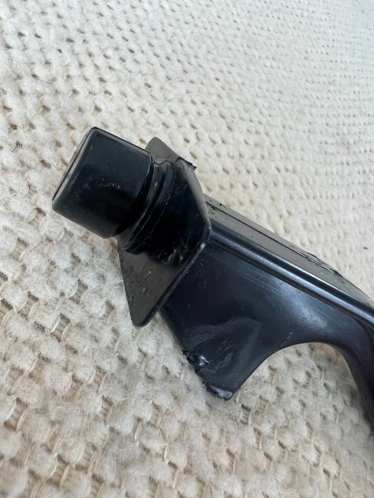 Vintage Plastic Quiver Parts