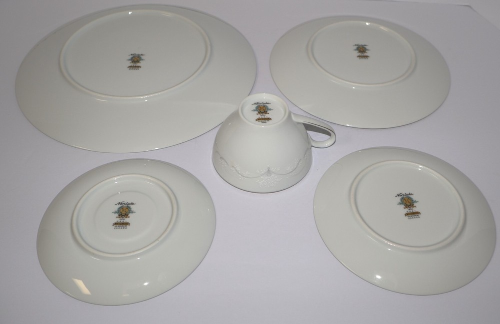 Noritake Whitebrook 5-Piece Place Setting – Multiple Sets Available