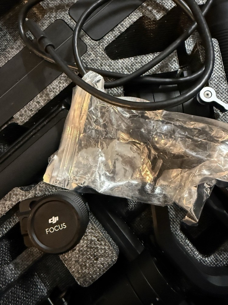 DJI Ronin-S 3-Axis Camera Gimbal Stabilizer Essentials Kit w/ Focus Wheel