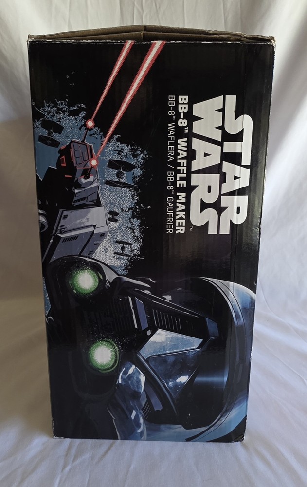 Uncanny Star Wars BB-8 Waffle Maker