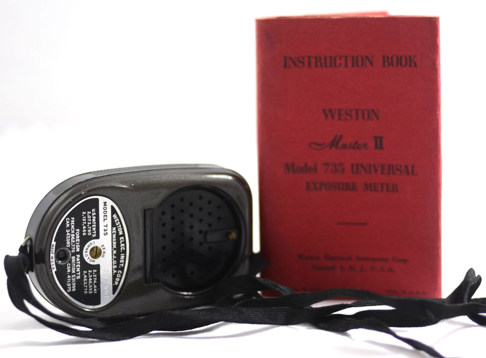 VINTAGE WESTON MASTER II MODEL 735 CAMERA LIGHT METER WITH STRAP AND INSTRUCTION