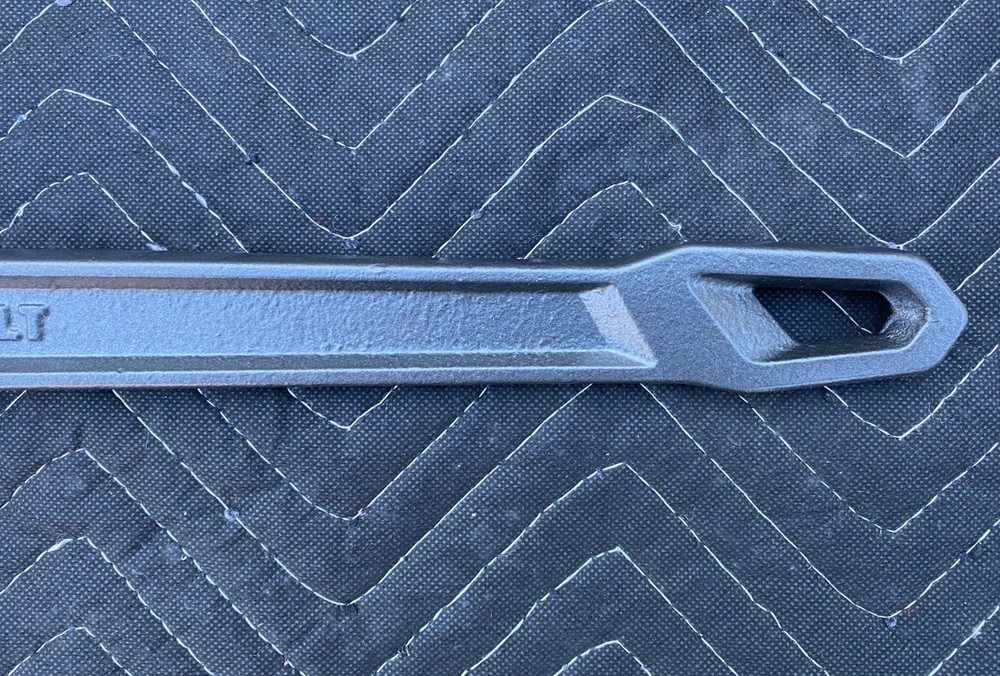 Kobalt 24” Cast Iron Pipe Wrench Black