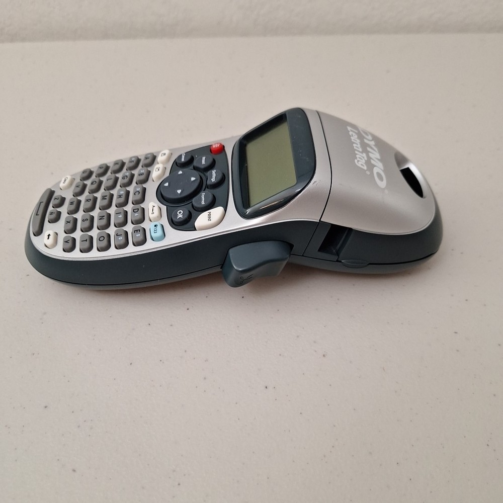 Dymo LetraTag Label Maker Handheld Electronic Printer Keyboard Portable TESTED
