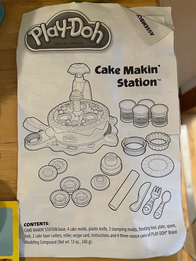 Play-Doh Cake Makin' Station, 2009, Complete
