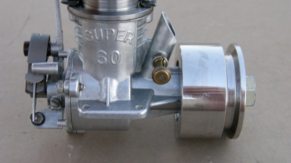 OK 60 TORONADO RACEWAY TETHER CAR / MARINE Spark Ignition Model Engine
