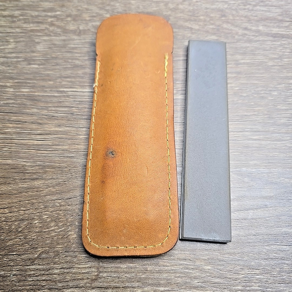 SPYDERCO Double Stuff Medium & Fine Grit 2-Sided Ceramic Sharpening Stone