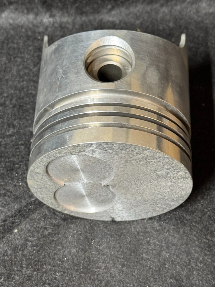 Cummins 112-0188 Piston