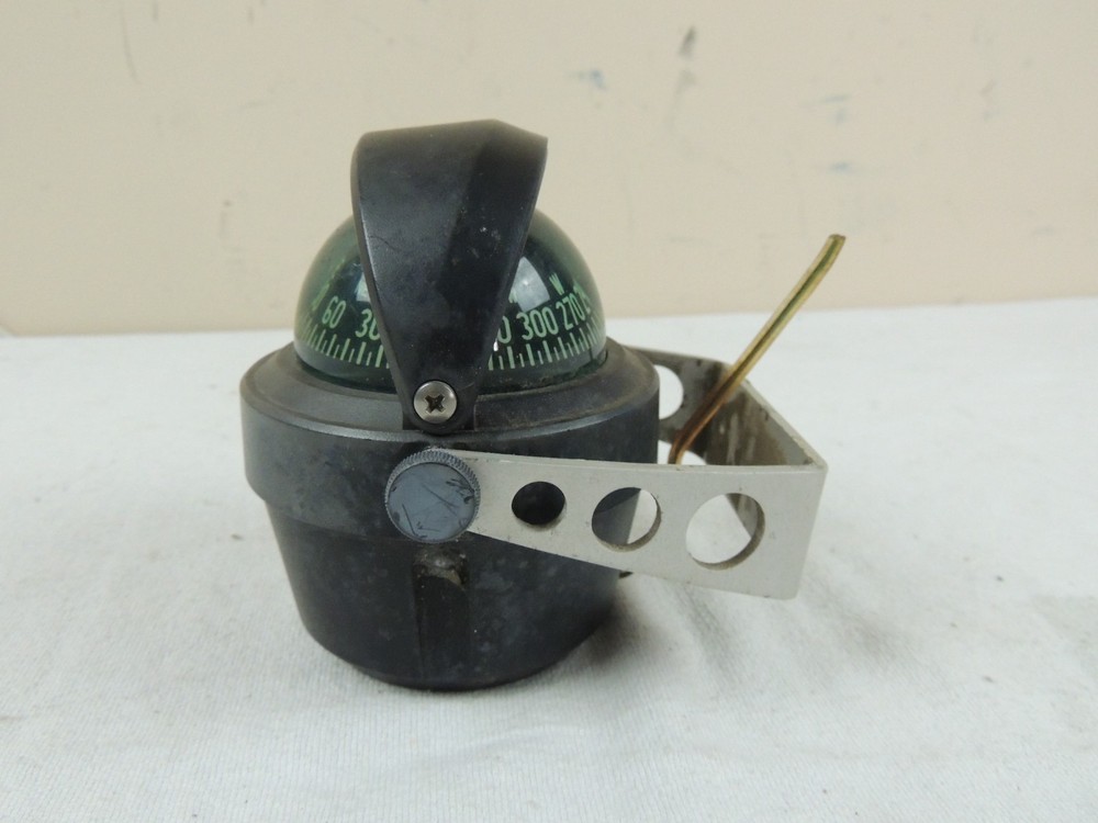 Ritchie Navigation Compass B-51 Bracket Mount Black
