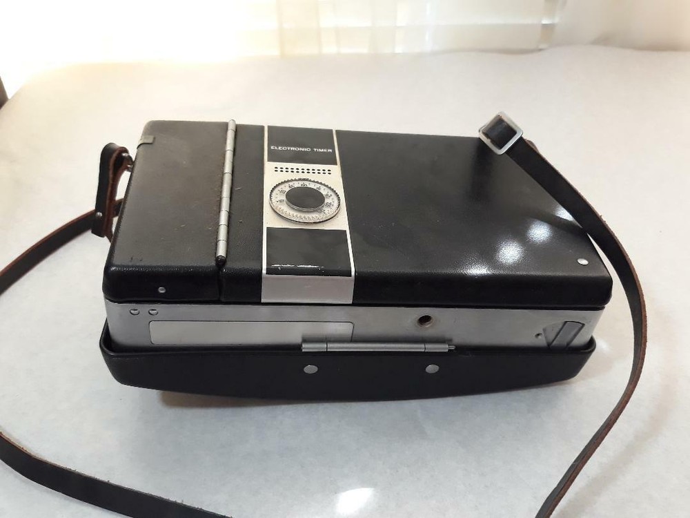 Vintage Polaroid 360 Electronic Flash Instant Camera