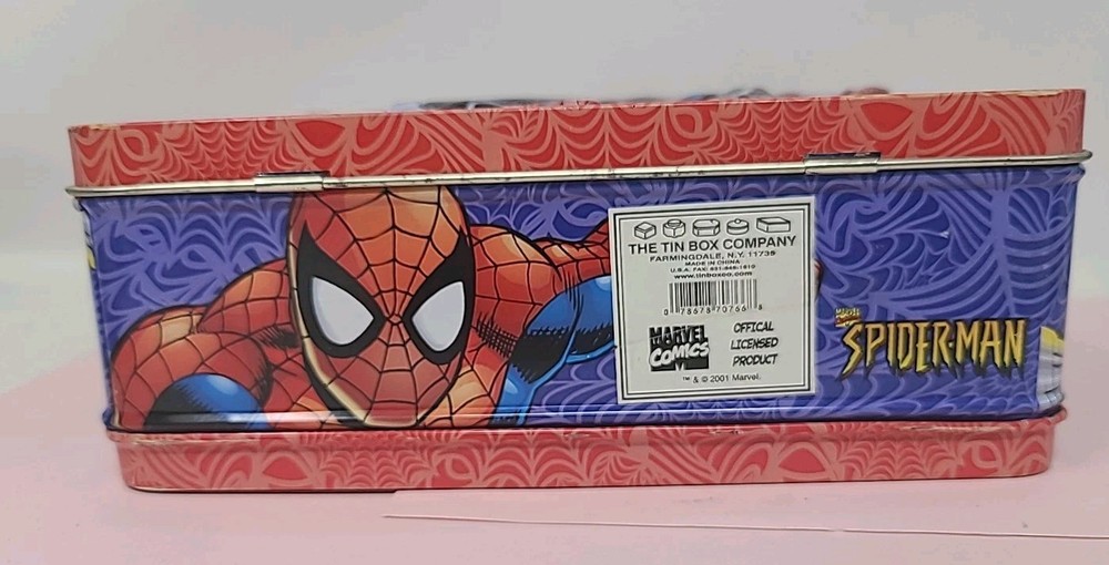 Spiderman 3D Embossed Metal Lunchbox 2000 Marvel Comics