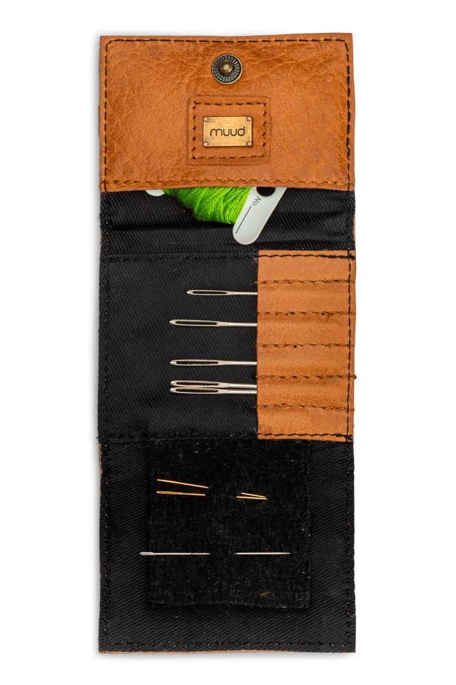 MUUD Carla case, needle case, darning