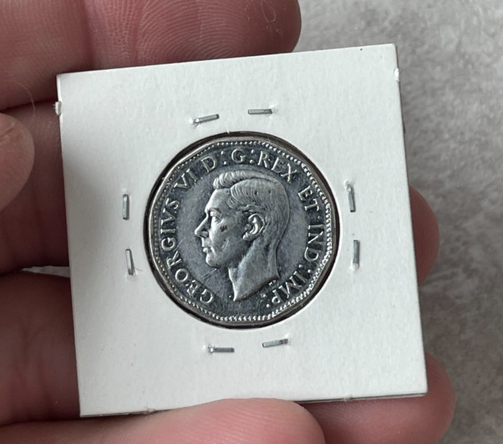 1945 Canada 5 Cents L2