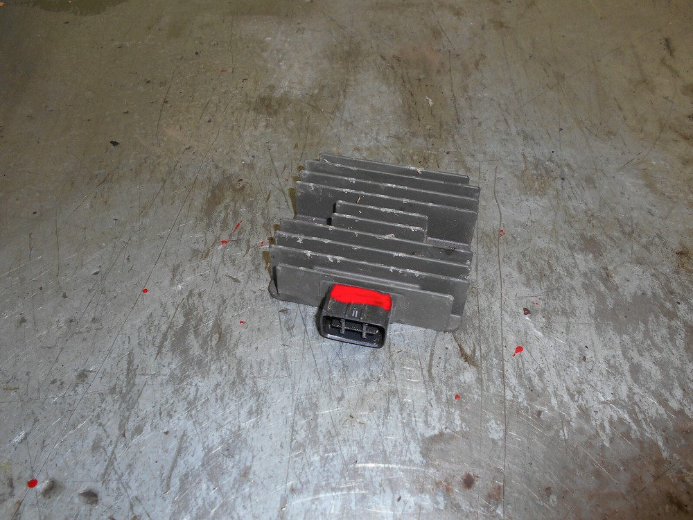 suzuki  400  burgman    rectifier