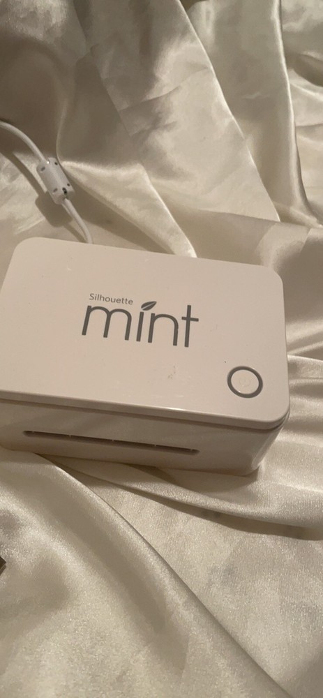 Silhouette Mint Studio Stamp Maker Untested Has Cords