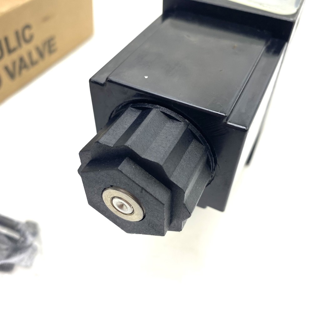 Directional Control Valve Pro-Active Fluid Power DG4V-3S-6C-M-FTWL-B5-60