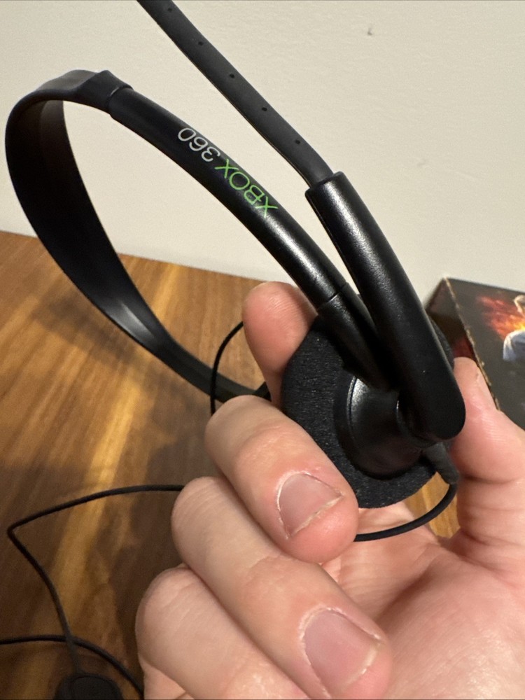 Xbox 360 Headphones Black Untested