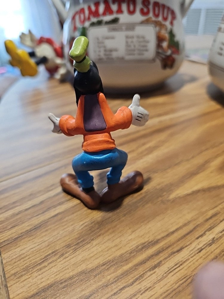 Vintage Disney Goofy Action Figure
