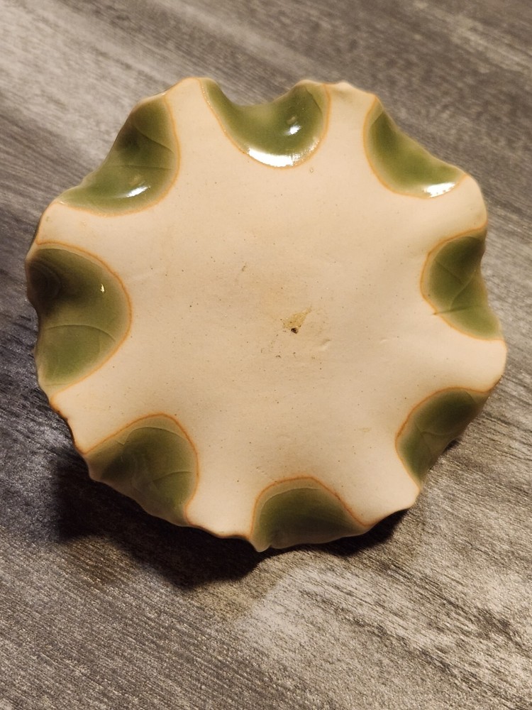 Elephant On Leaf Green Ceramic Incense Burner Holder or Ring Holder