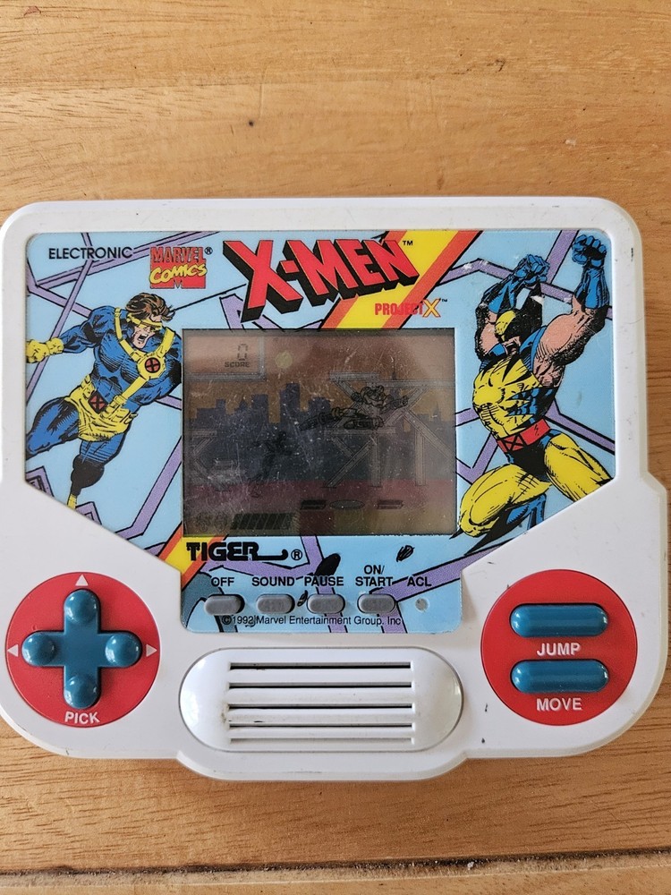 X-Men Project X Men Marvel Comics￼ Handheld game Tiger Electronics ￼