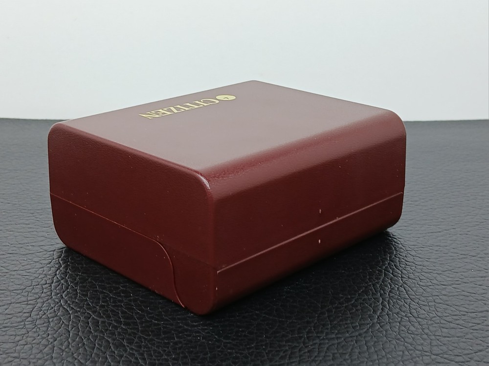 Vintage Citizen Quartz Wristwatch Box