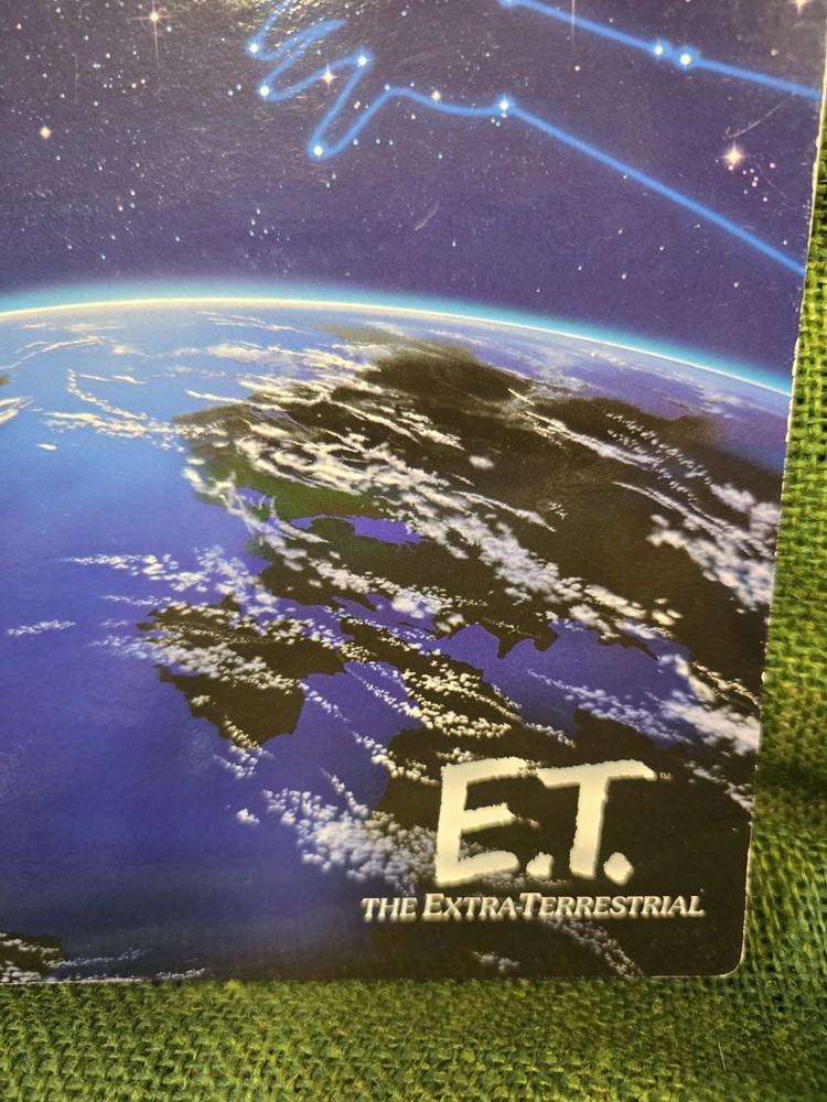 E.T. The Extra-Terrestrial Spiral Single Subject Theme Book Notebook