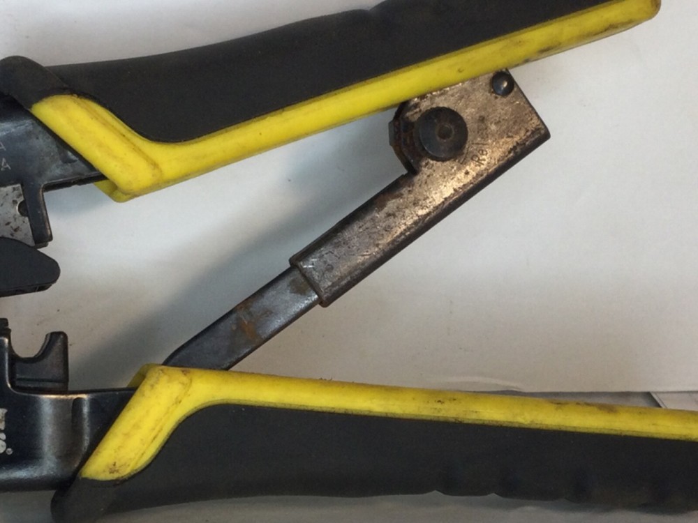 Klein Tools VDV226-011-SEN Ratcheting Data Cable Crimper Stripper Cutter