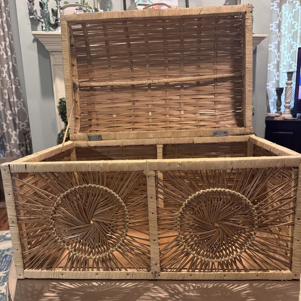 Wicker Rattan Sunburst Storage Chest Split Reed Large